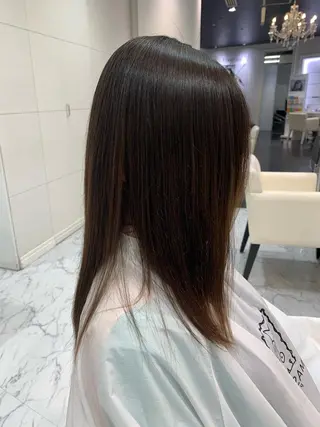 セミロング 髪質改善縮毛矯正✨ ナリタユウヤのヘアスタイル