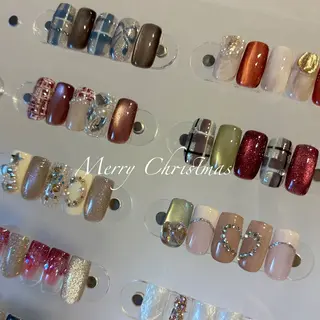 ネイル amuse 手書きニュアンスのネイルデザイン