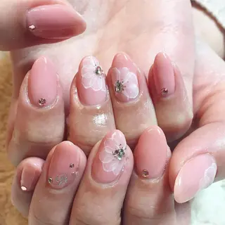 ネイル 東 千夏のネイルデザイン