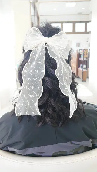 ヘアアレンジ ｷﾝｼﾞｮｳ ｴﾅﾐのヘアスタイル