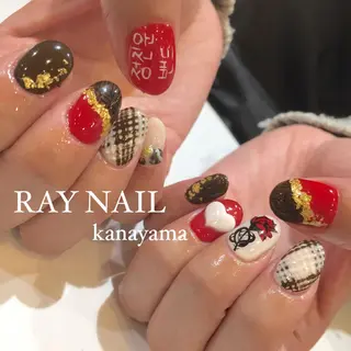 ネイル Arowa 伊田のネイルデザイン