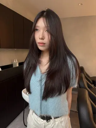 ロング カラー 吉武 茂暉のヘアスタイル