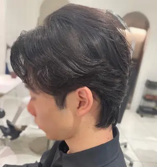 パーマ メンズ センターパート 川島爽楽のヘアスタイル