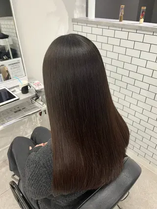 セミロング 艶カラー推し！ なかはらあかりのヘアスタイル