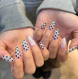 ネイル nailscue hinonのネイルデザイン
