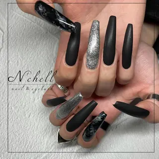 ネイル Nailist Aoiのネイルデザイン