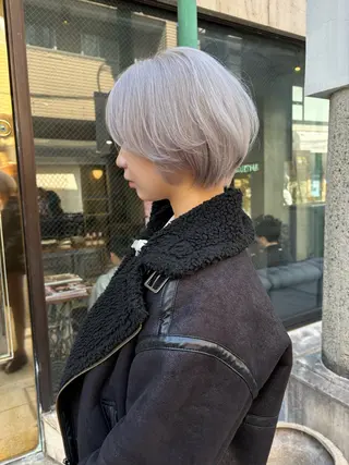 ショート カラー ヘアアレンジ ハイトーン/美髪矯正 🍃大江拓実のヘアスタイル