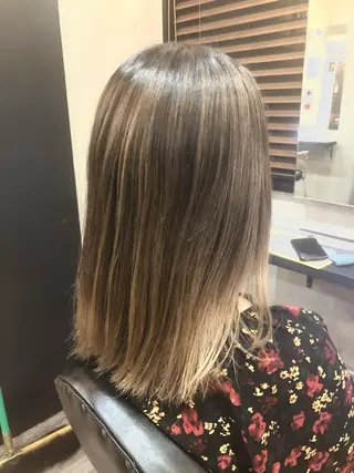 ミディアム La fith 店長 城谷颯人のヘアスタイル