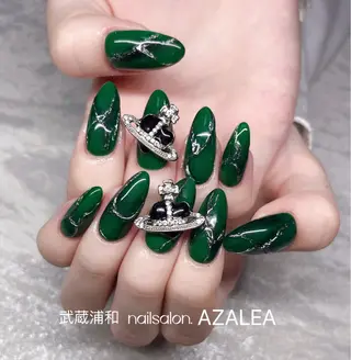 ネイル R inのネイルデザイン