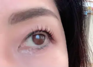 マツエク・マツパ アイブロウ アトリエKT-2所属・ナルサワ トモミのエステ・リラクイメージ