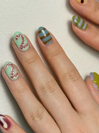 ネイル she saw me / shokoのネイルデザイン