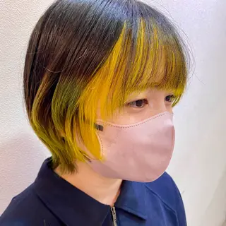 ショート カラー 惣木 菜穂のヘアスタイル