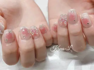 ネイル 芦辺 香奈のネイルデザイン