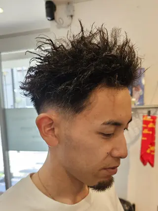 ショート パーマ メンズ MENS HAIR SHOP Good Place&thing所属・安田 大輔のヘアスタイル