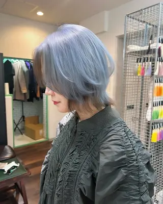 ショート FRAME+spa&hair roomなんば駅前店所属・🌸MAYU🌸 ハイトーン➕レイヤーのヘアスタイル