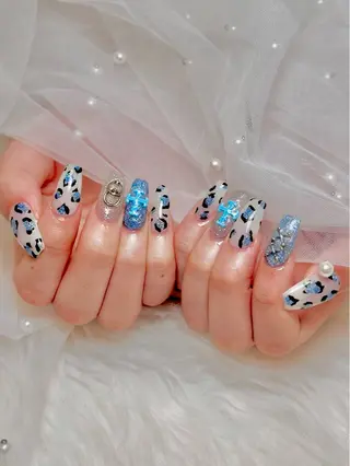 ネイル マルサンカクシカク所属・○△□ 守口市のネイルデザイン