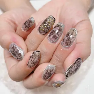 ネイル The Best Beauty受付担当のヘアスタイル