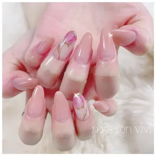 ネイル ＶＩＶＩ nailsalonのネイルデザイン