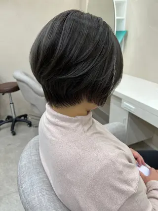 ショート ヘアーアトリエオズ安積所属・吉田 賢典のヘアスタイル