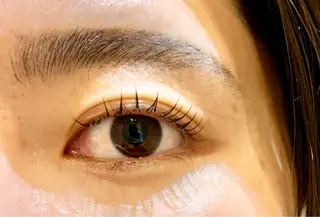 マツエク・マツパ 阿部 凜の眉毛・アイブロウイメージ