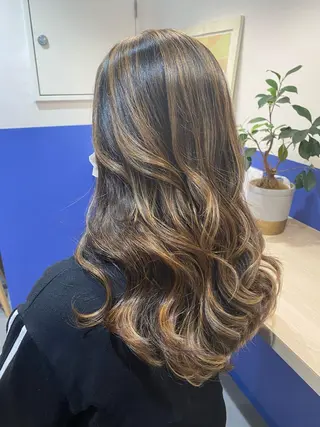 ロング カラー ヘアアレンジ マツエク・マツパ bal所属・bal ミナのその他イメージ