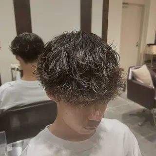 ミディアム パーマ メンズ Labless所属・韓国レイヤー×顔周り カット/Takunaのヘアスタイル