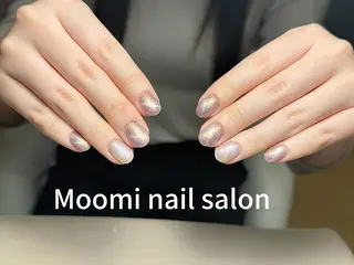 ショート Moomi nail salonのネイルデザイン