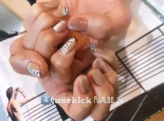 ネイル 4tunekick NAILS(フォーチュンキックネイルズ)所属・光森 淳子のネイルデザイン