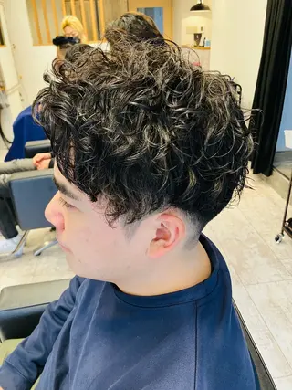 パーマ メンズ men's salon magic関目店所属・メンズ特化/パーマ/ フェードWATARUのヘアスタイル