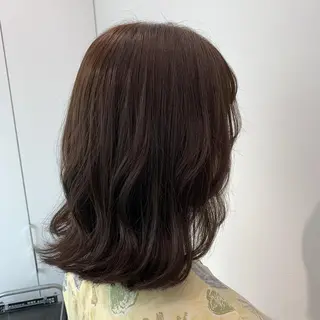 ミディアム マツエク・マツパ ネイル カラー ヘアアレンジ メンズ キッズ 🪞SHE池袋 Official🪞のヘアスタイル