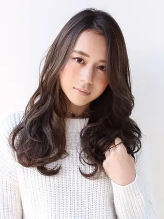 ショート ミディアム セミロング ロング カラー 中山 天地のヘアスタイル
