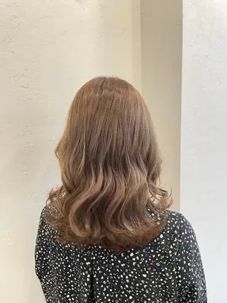 ミディアム 縮毛矯正×髪質改善 カラー×クロスパーマのヘアスタイル