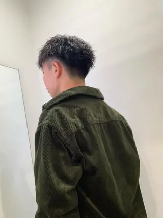 パーマ メンズ 髙橋 歩のヘアスタイル