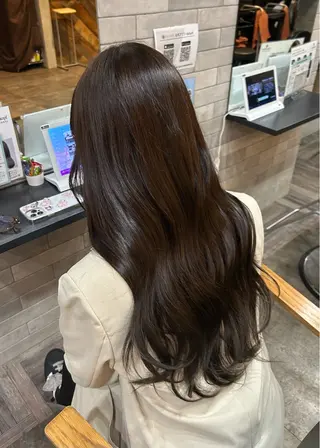 ロング カラー lafith hair Glanz 桂所属・かじももな｜縮毛矯正 ｜透明感カラーのヘアスタイル