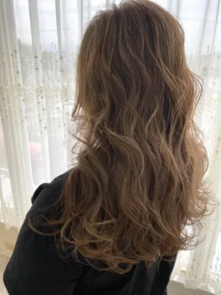 ロング カラー 美容室 ソンリエのヘアスタイル