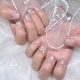 ネイル Luze Whitening&Nail care所属・Luze 泉 明日花のネイルデザイン