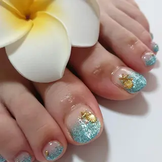 ネイル QULEONAIL所属・大城 裕麻のネイルデザイン