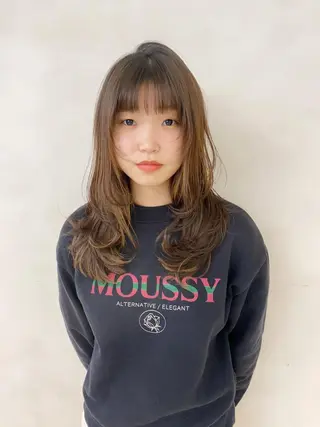 セミロング 新宿/韓国レイヤー/ 顔まわり/メンズヘアのヘアスタイル