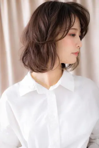 ミディアム カラー パーマ クセ毛解決のプロ💠 棚村竜太のヘアスタイル