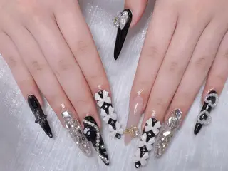 ネイル 🐳彩羽チップ 長さだし専門🐳のネイルデザイン