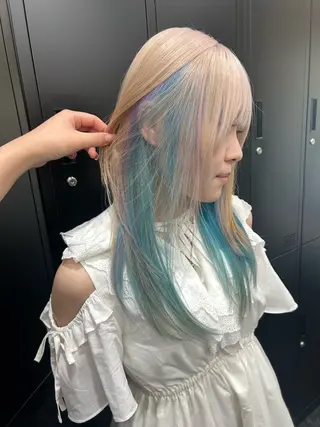 ロング カラー null 《 栞 》のヘアスタイル