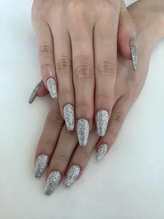 ネイル 💎🐰 saki. m 🐰💎のネイルデザイン