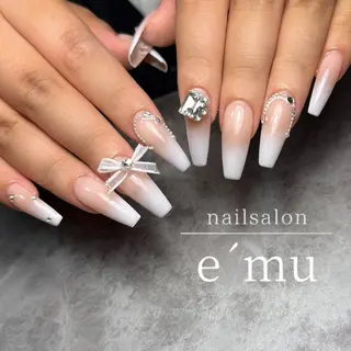ネイル nailsalon e´muのネイルデザイン