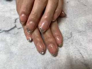 ネイル ネイルリボン 受付スタッフのネイルデザイン