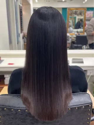 ロング gite KOHOKU所属・髪質改善レイヤー/ 雨のヘアスタイル