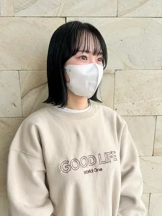 ミディアム 角岡 真帆のヘアスタイル