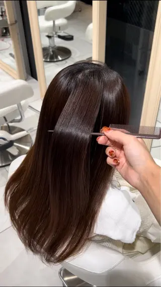 ロング 結 菜のヘアスタイル
