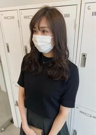 セミロング カラー YUNA ユウナのヘアスタイル