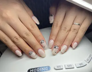 ネイル オトク ネイルのネイルデザイン