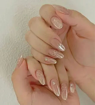 ネイル u1salon所属・ゆい ユイのネイルデザイン